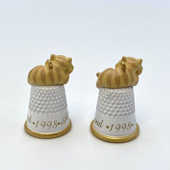 2 1998 Hallmark Alice in Wonderland Cheshire Cat Thimble Miniature Ornaments #4 - Picture 3 of 7